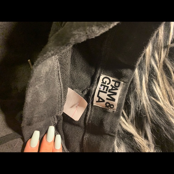 Clearance! Pam & Gela Designer sweat pants. - Picture 5 of 7